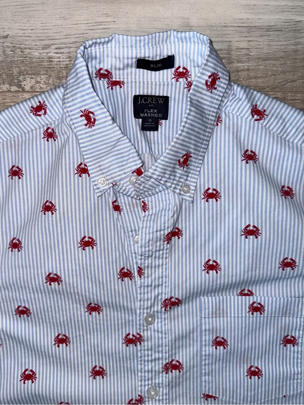 J.Crew Flex Washed Slim Fit Crab Print Button Down Shirt Coastal Nautical - Picture 3 of 10